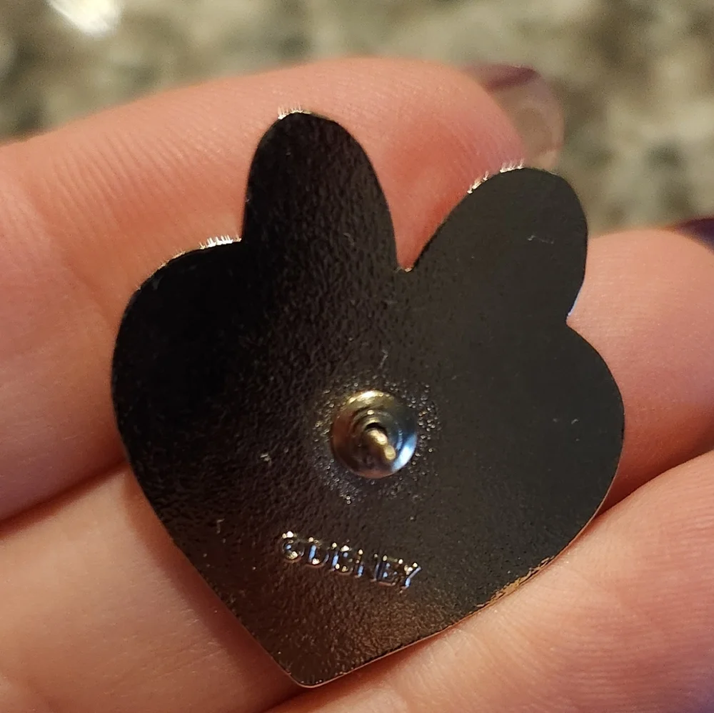 (5 For $30) Disney Pin Minnie Mouse Valentine's Day Heart Wearing Her Bow Pin